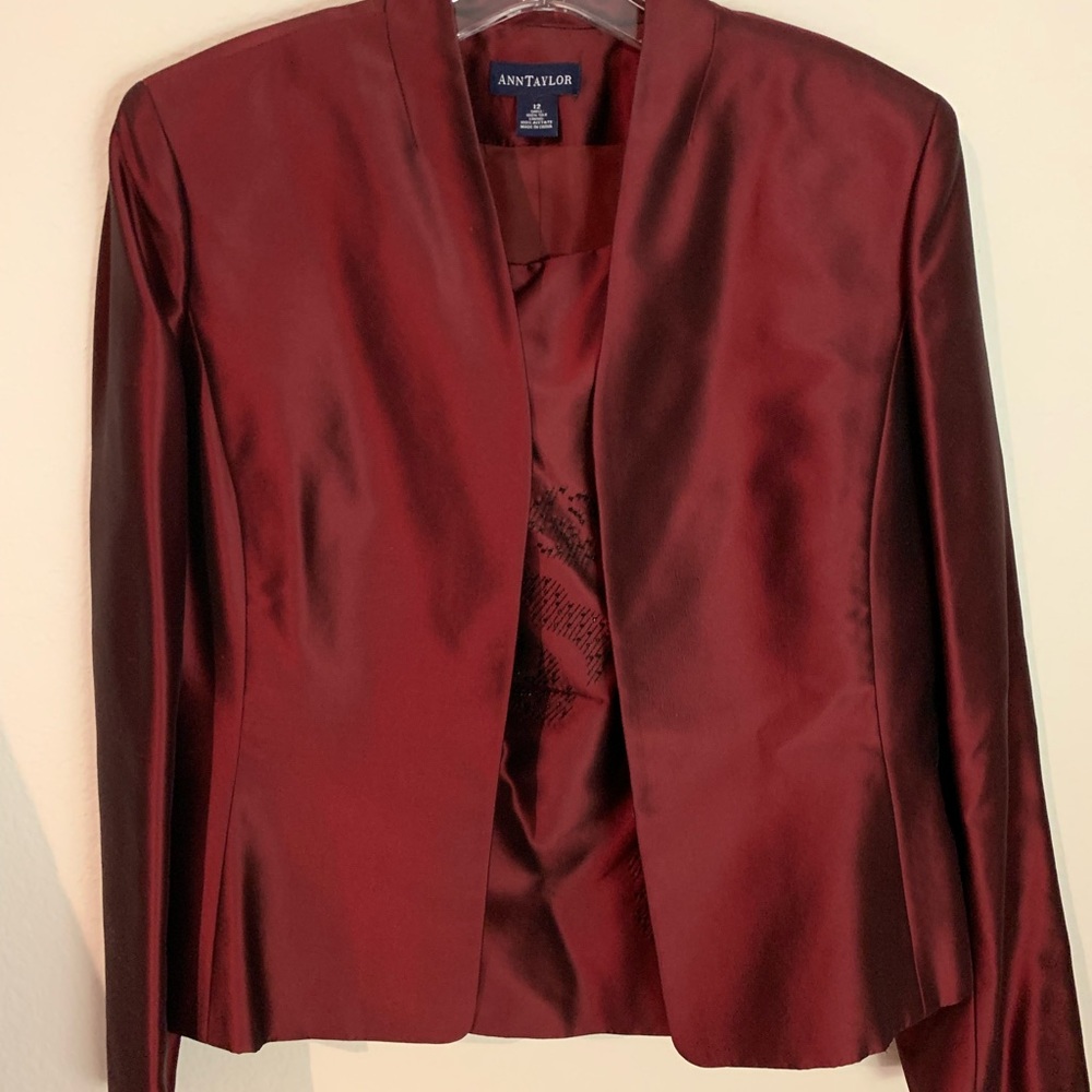 Ann Taylor 3 piece suit in 100% silk by Ann Taylor size 12.. Color: Burgundy